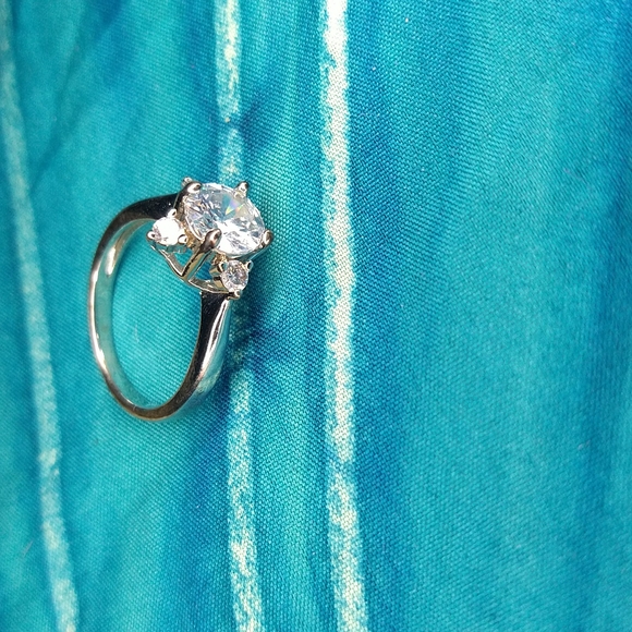 Snowflake design radium ring size 6 - Picture 4 of 6